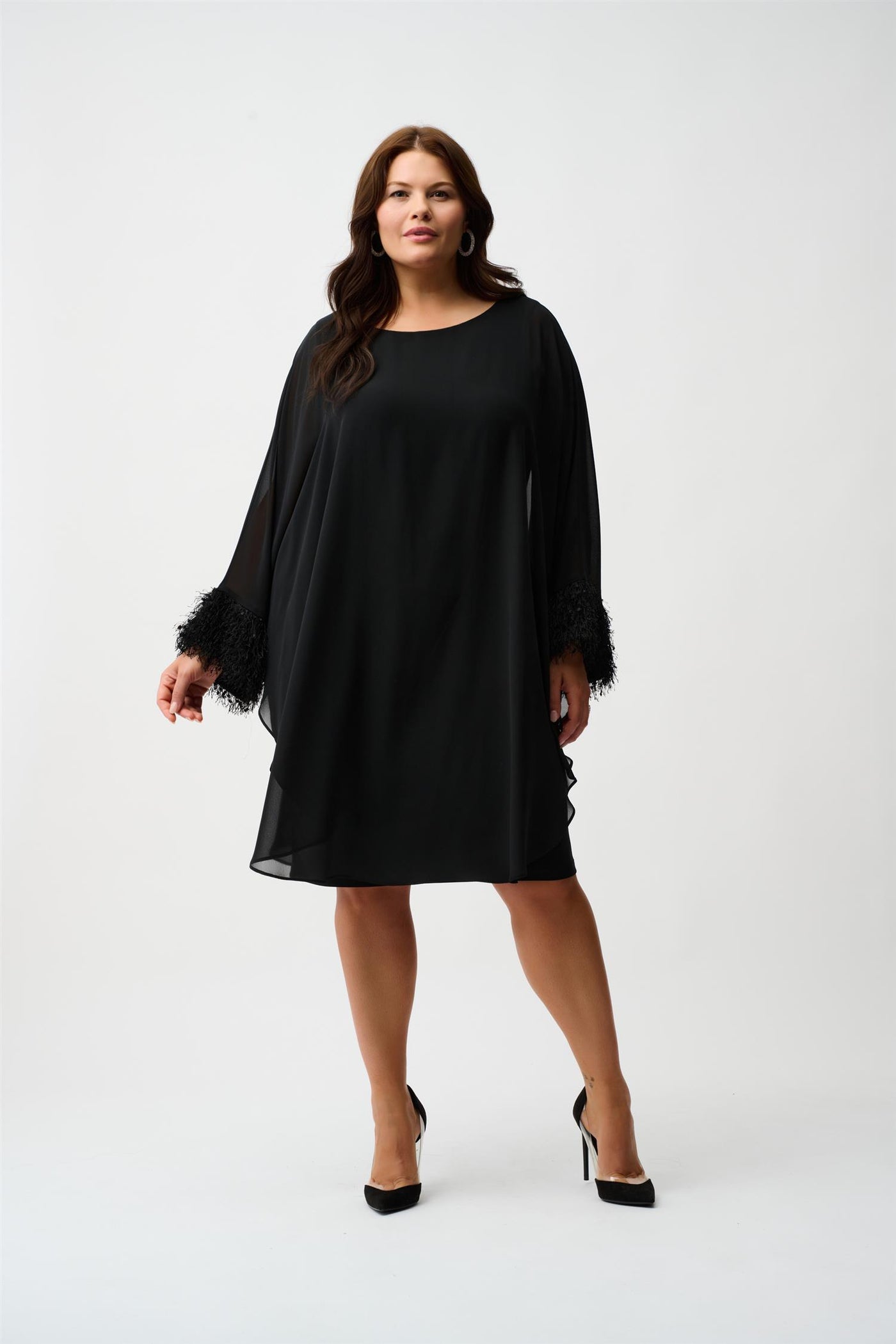 Silky Knit & Chiffon Layered Dress with Fringe Detail, Black fra Joseph Ribkoff - bilde 4
