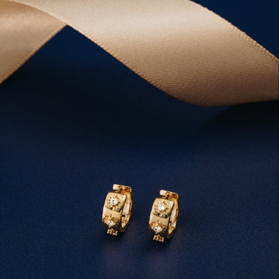 Starburst Embellished Metal Huggie Hoop fra Orelia - bilde 3