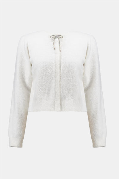 Feather Yarn Cardigan with Rhinestone Bow, Winter White fra Joseph Ribkoff hos Tråkk Inn