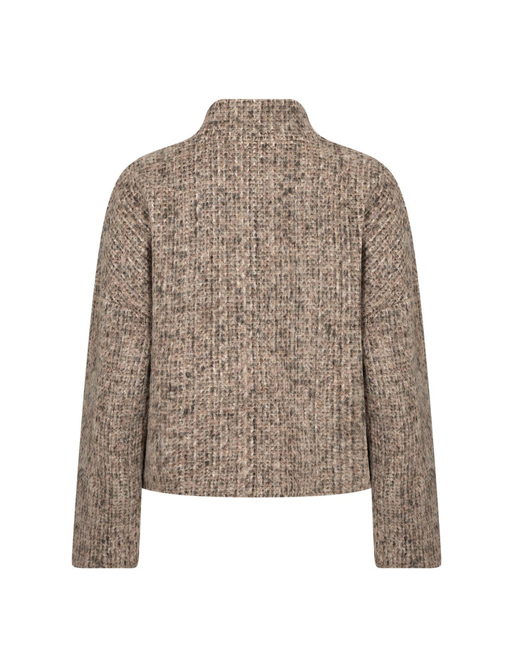 Tamara 1, Plaza Taupe