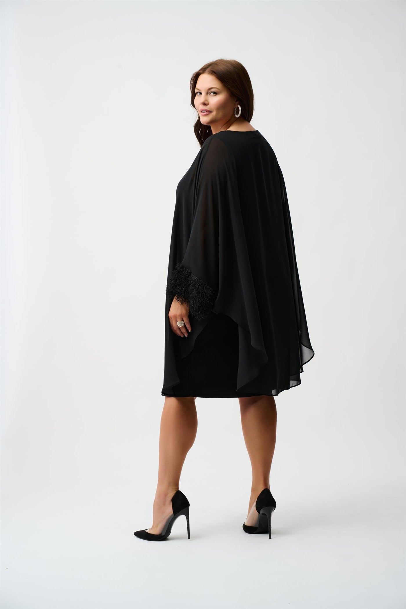 Silky Knit & Chiffon Layered Dress with Fringe Detail, Black fra Joseph Ribkoff - bilde 5