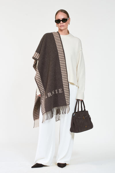 Signature, Dk Brown Melange fra Arnie Says hos Tråkk Inn