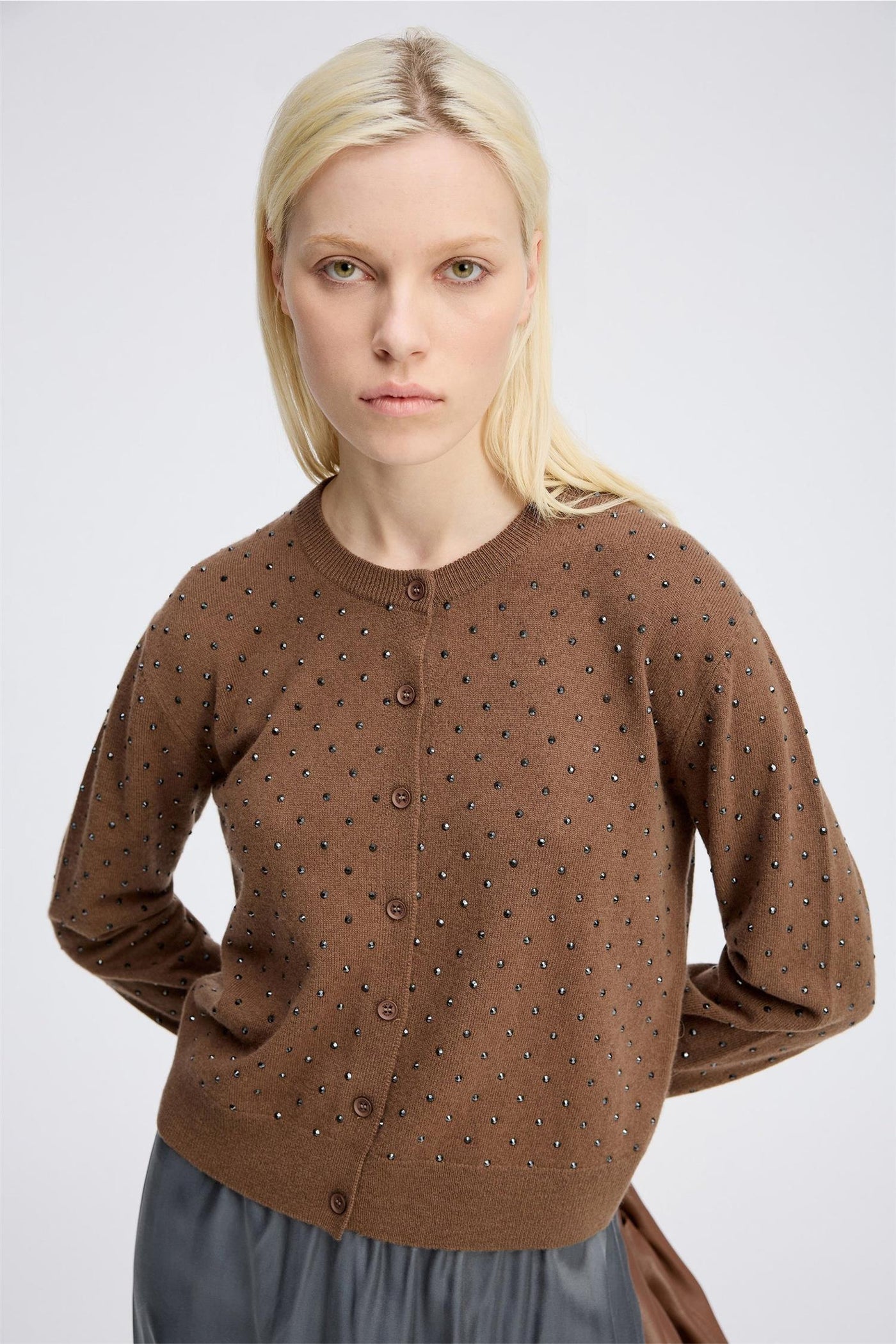 Radcliff Knit, Brown fra MUNTHE - bilde 2