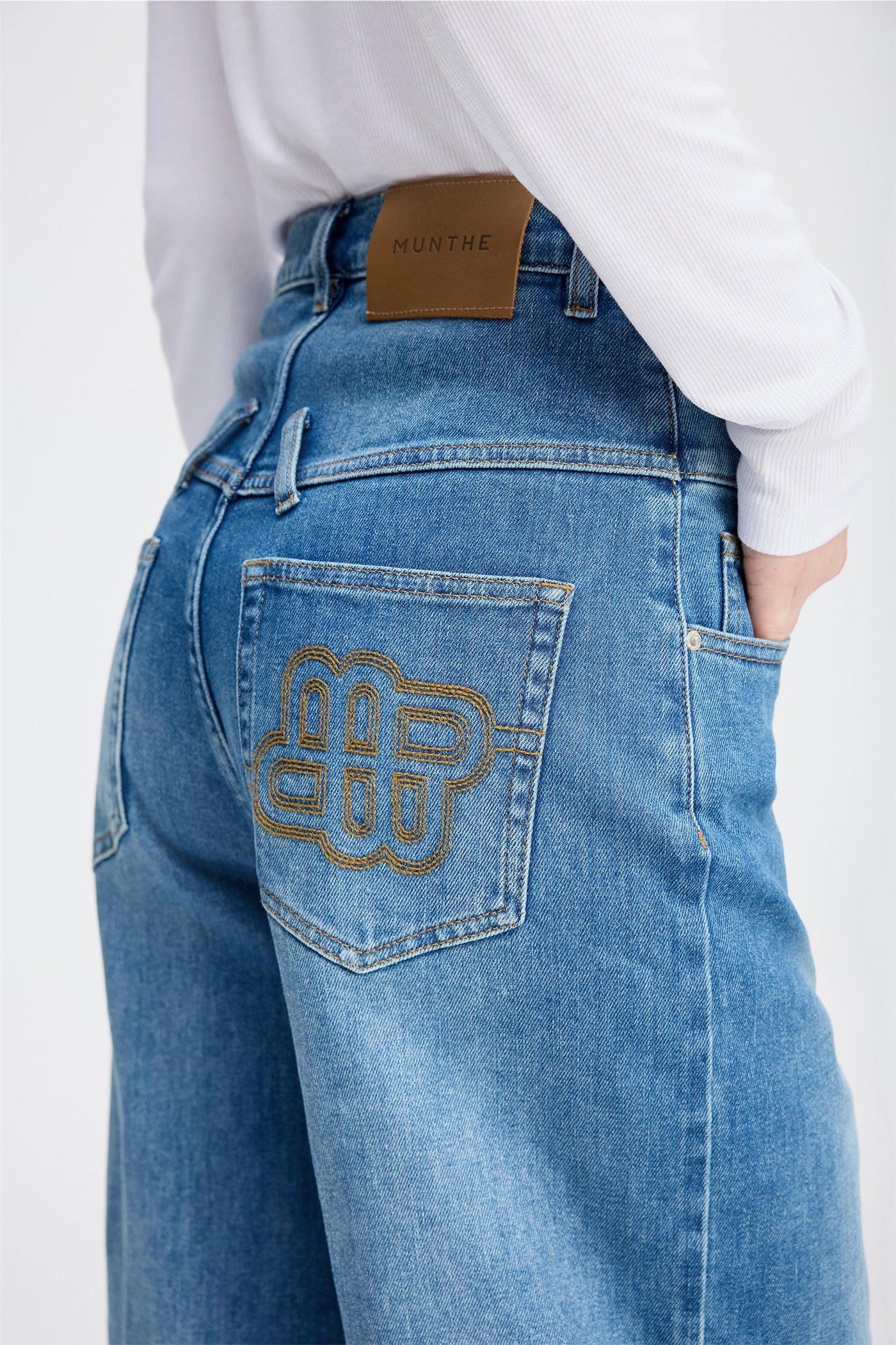 Rosh Pant, Blue fra MUNTHE - bilde 3