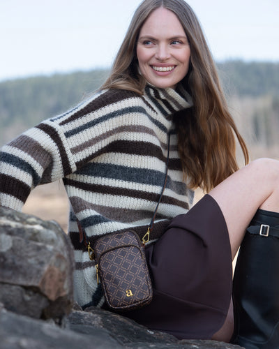 Stellar, Offwhite/Brown