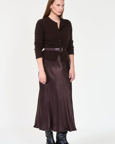 Calais, Dk Brown Mel