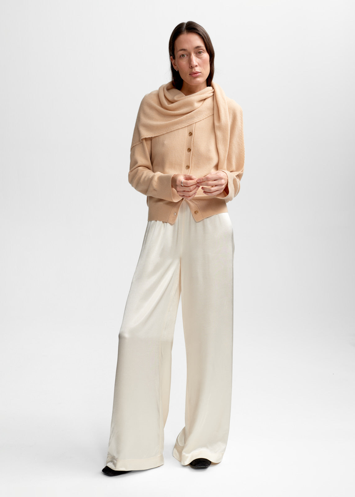 Mira Wool Cash Scarf, Vanilla fra Christian Aks - bilde 2