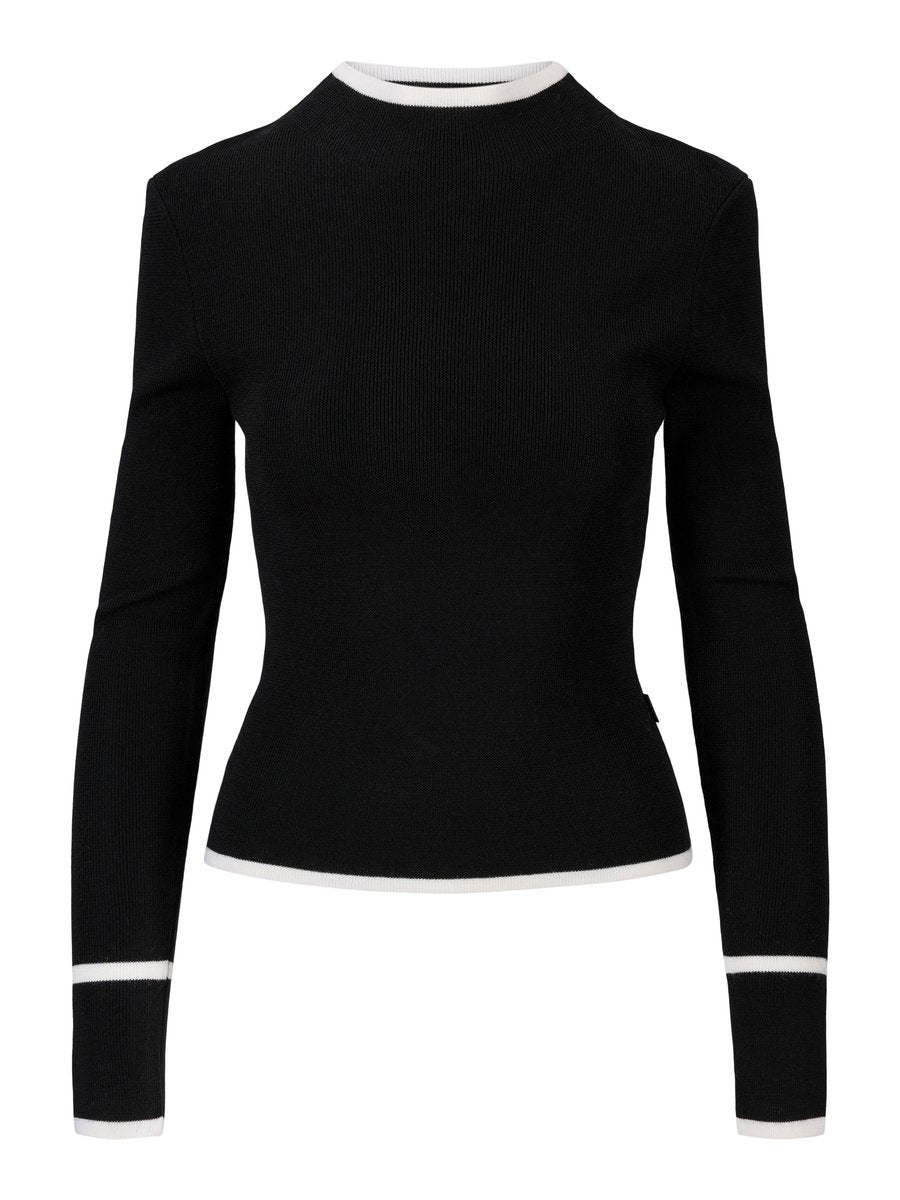 Colly Merino Sweater, Black fra Ella & il hos Tråkk Inn