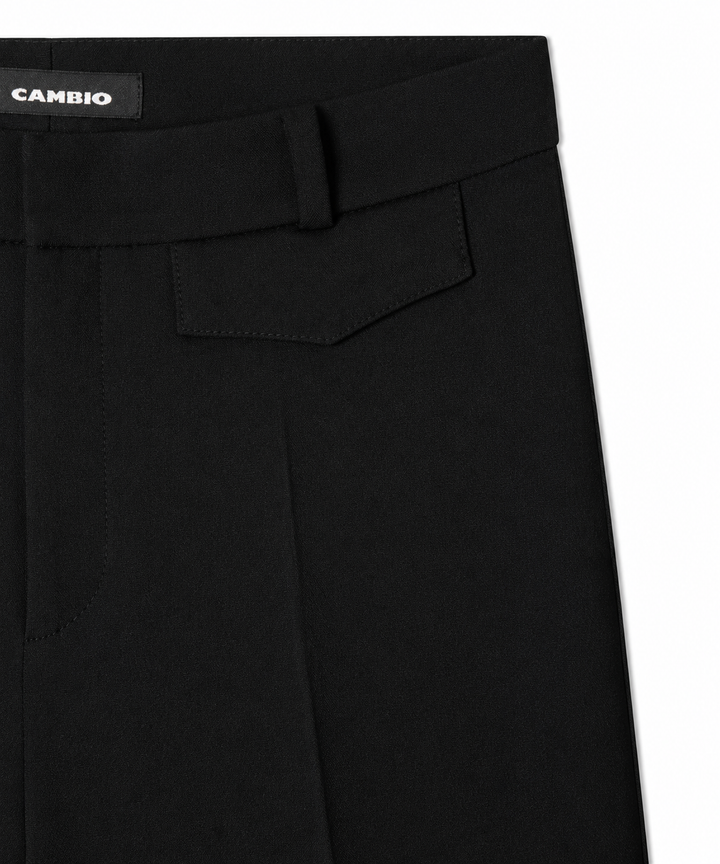Famous, Black