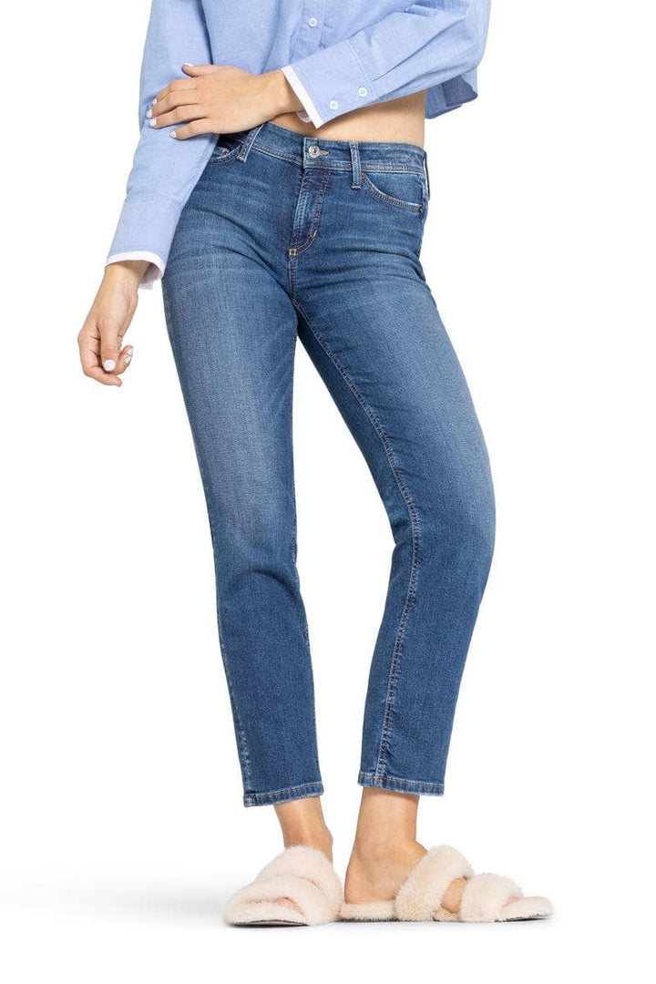 Cambio blå bukse jeans - på modell
