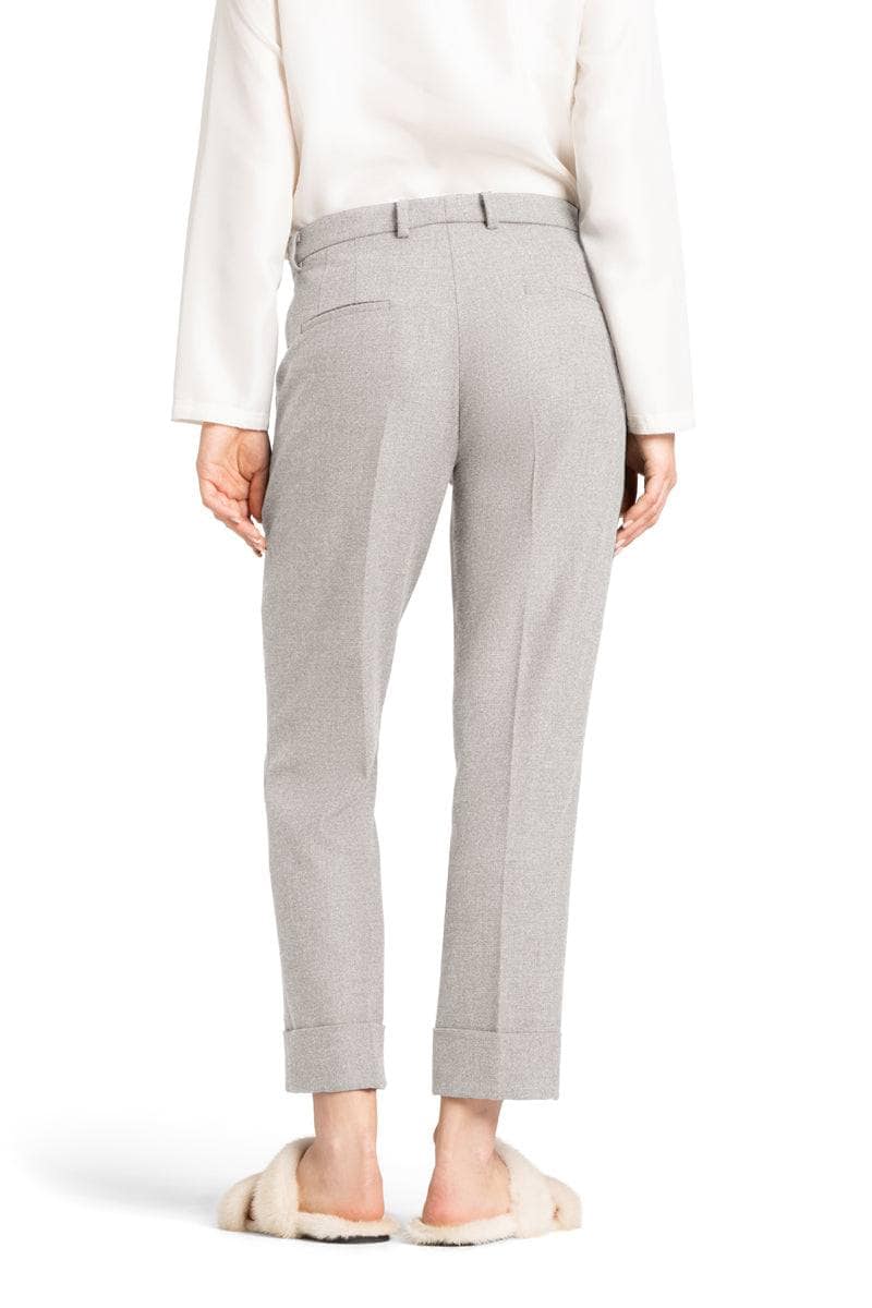 Cambio beige bukse - på modell bakfra