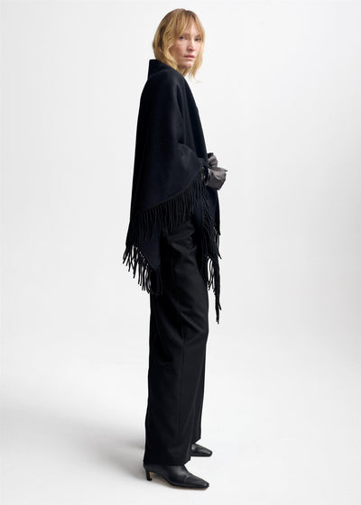 Alba Wool Scarf, Black fra Christian Aks - bilde 3