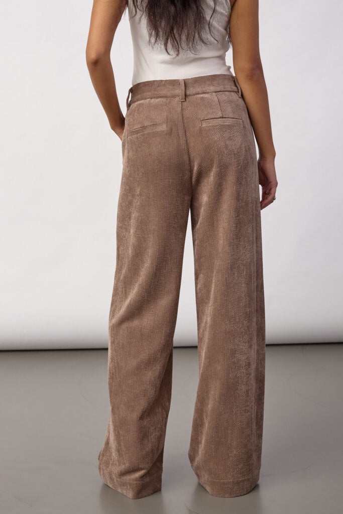 DaisyCC Cord Pant, Walnut