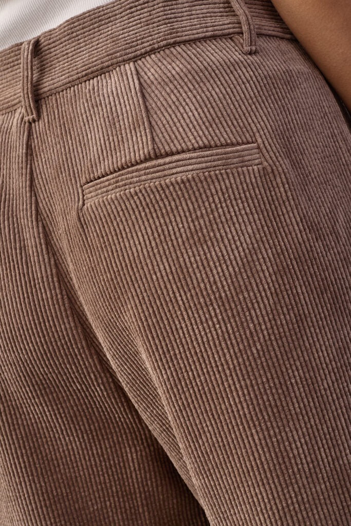 DaisyCC Cord Pant, Walnut
