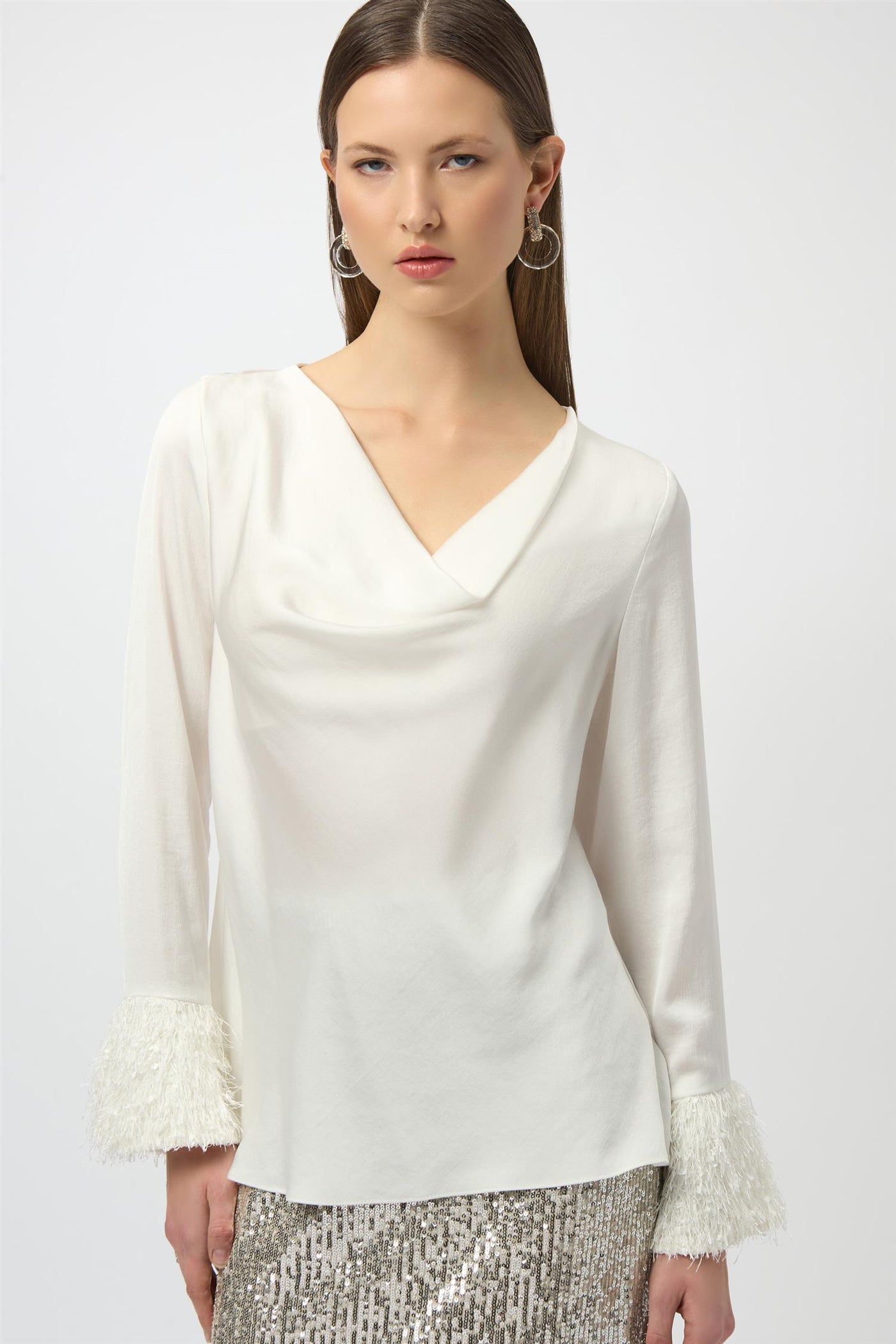 Recycled Satin Cowl Neck Top, Winter White fra Joseph Ribkoff - bilde 2