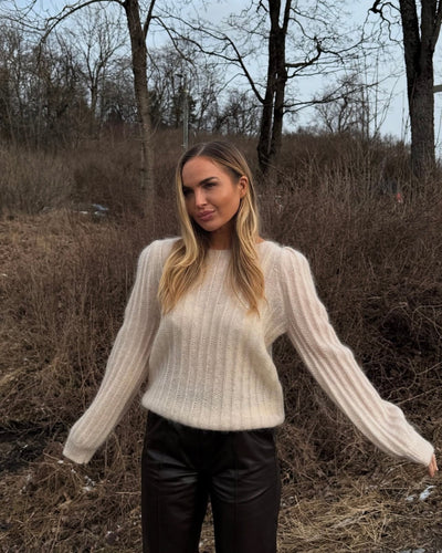 Wavy Sweater, Winter White