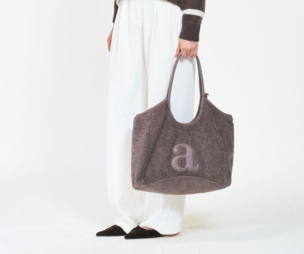 Lucky Teddy, Grey fra Arnie Says - bilde 2