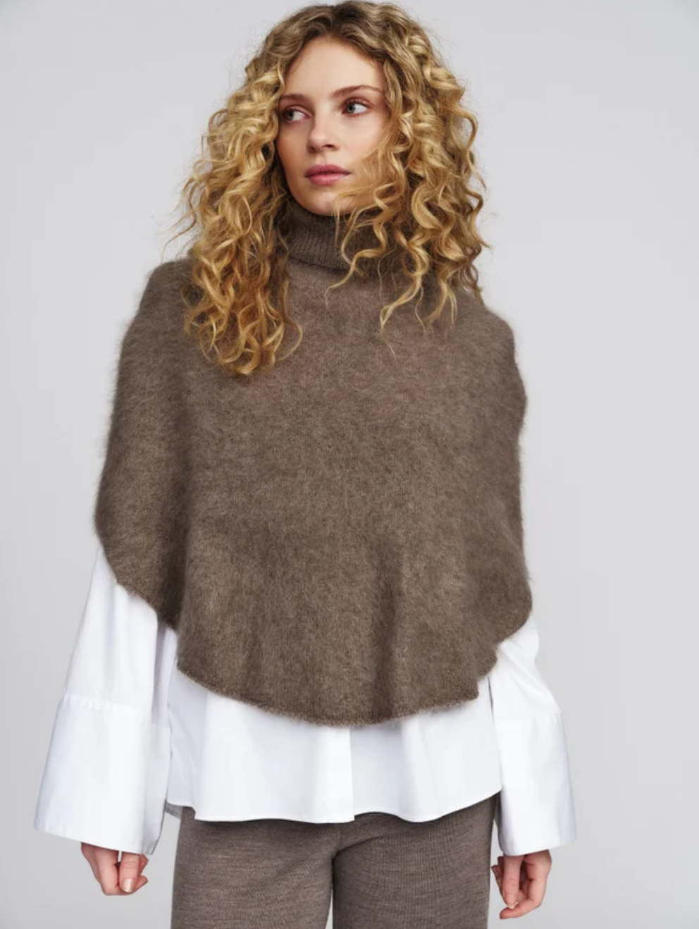 Maiken Brushed Poncho, Light Brown