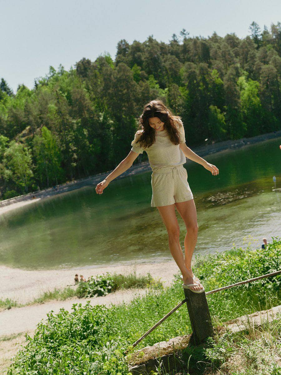 Kyra Linen Shorts, Beige