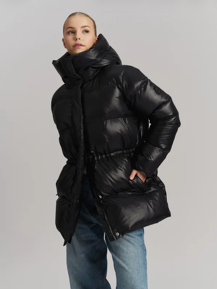 Maili Down Jacket, Black