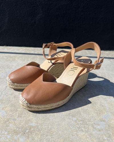 Medes Pharos Praline, Natural