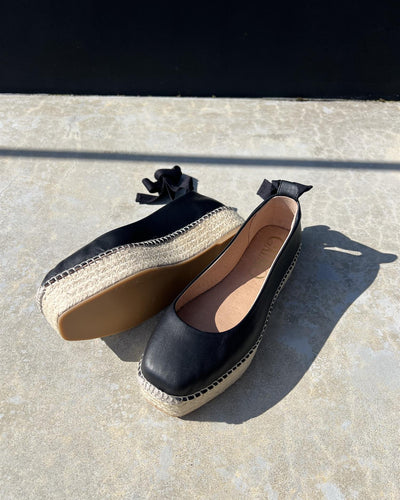 Mitsy Ballerina, Negro