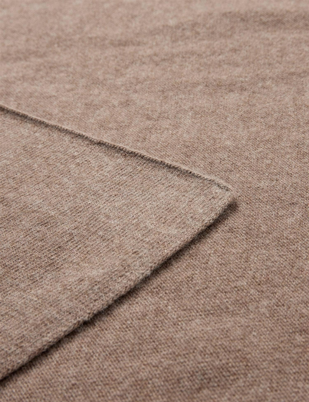Levetè Room grå tilbehør skjerf - detalj