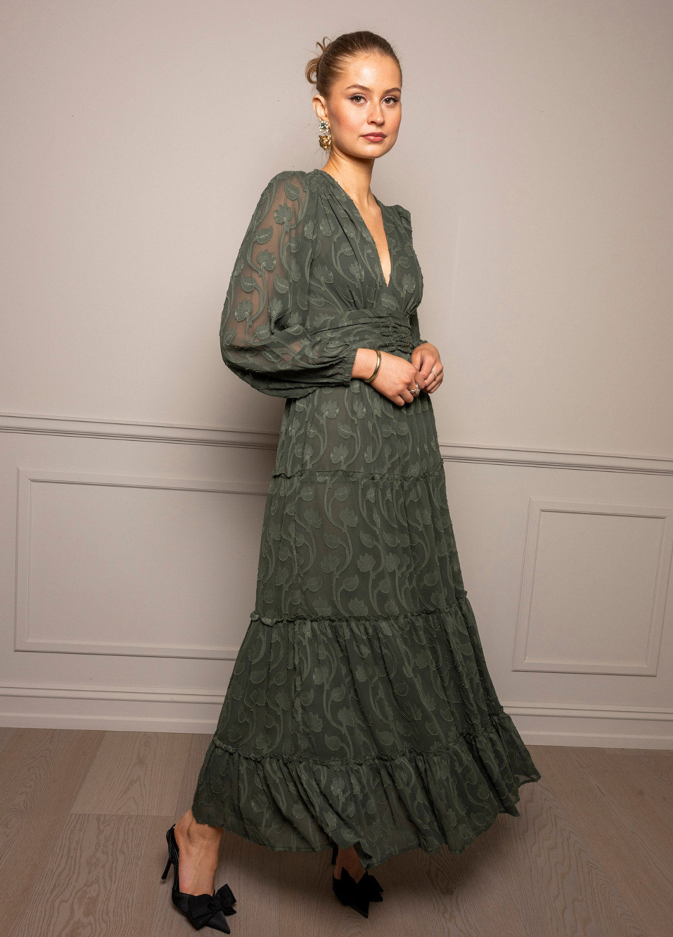 Noor Maxi Dress, Luxe Green fra Missmaya - bilde 2