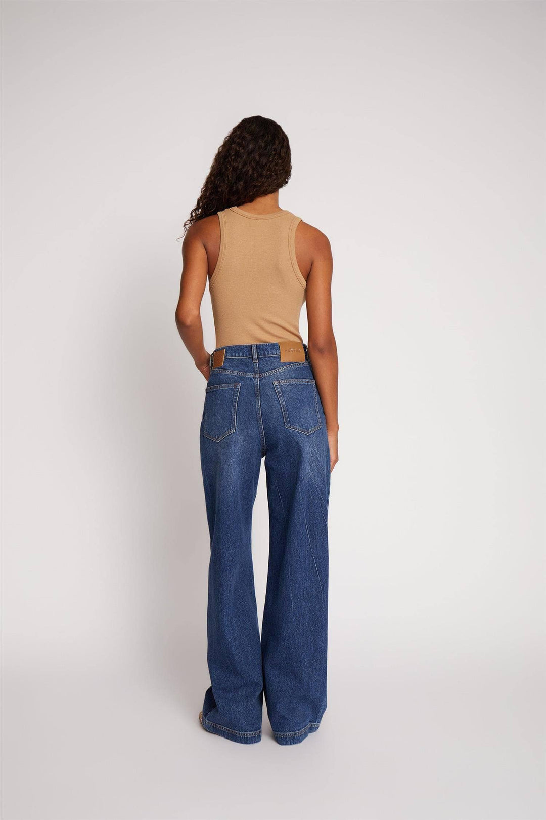 MUNTHE indigo bukse jeans - bakfra