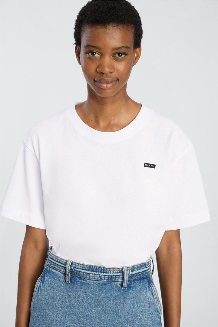 MUNTHE hvit overdel t-shirt - helfigur