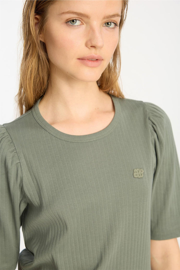 MUNTHE olivengrønn overdel t-shirt - helfigur