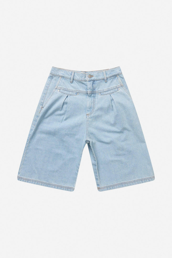 MUNTHE lys blå shorts - forfra