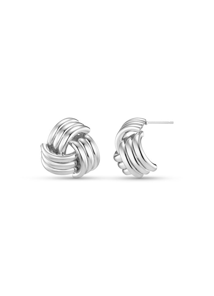 Interlocking Statement Stud Earrings fra Orelia hos Tråkk Inn