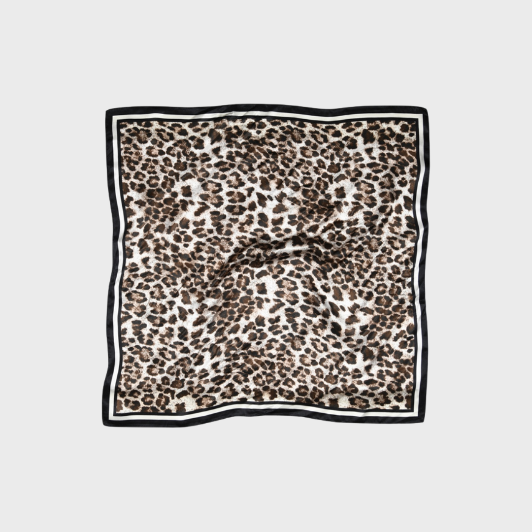 Leony Silk Scarf fra Sneaky Fox hos Tråkk Inn