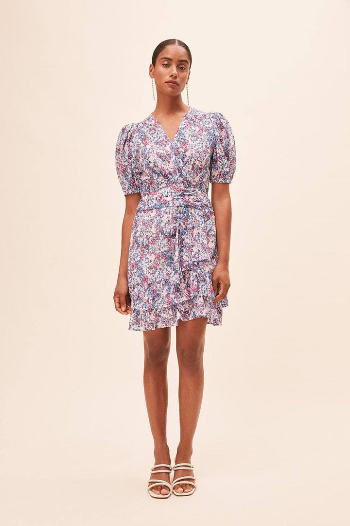 Suncoo rosa kjole - på modell 1