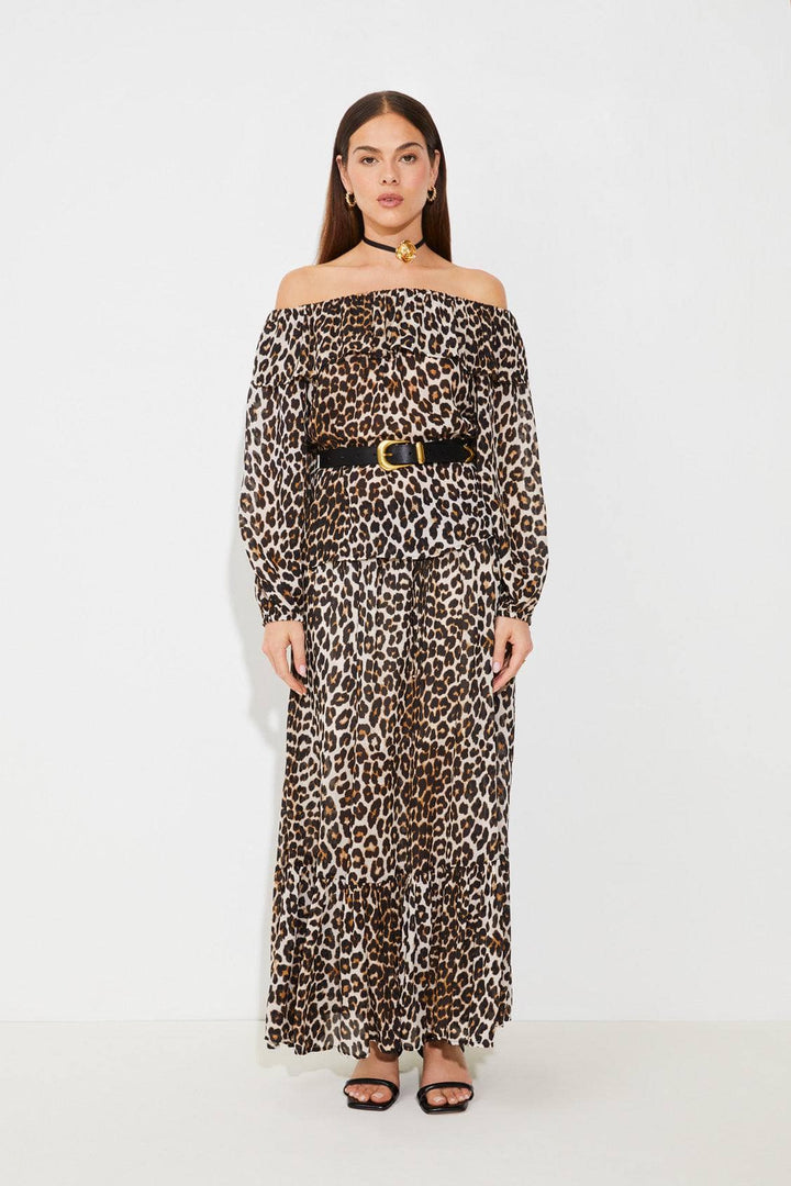 Suncoo beige leopard kjole - på modell 2