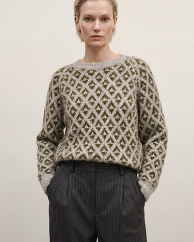 Thea Genser, Tåke