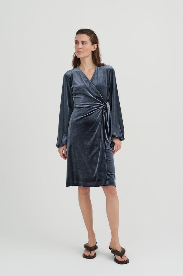 Goriel Jersey Dress, Marine Blue - Tråkk Inn