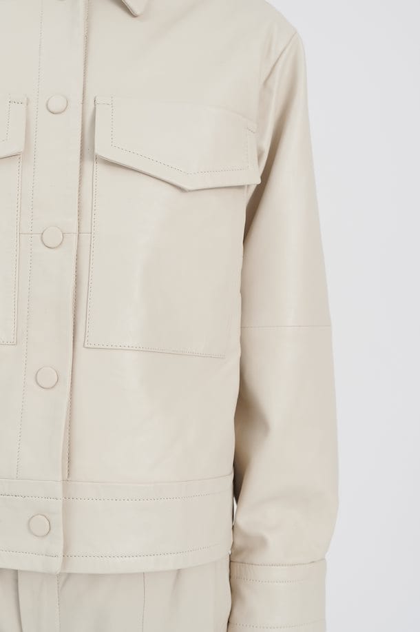InWear beige jakke - detalj